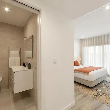 דירה Casa Lukstian