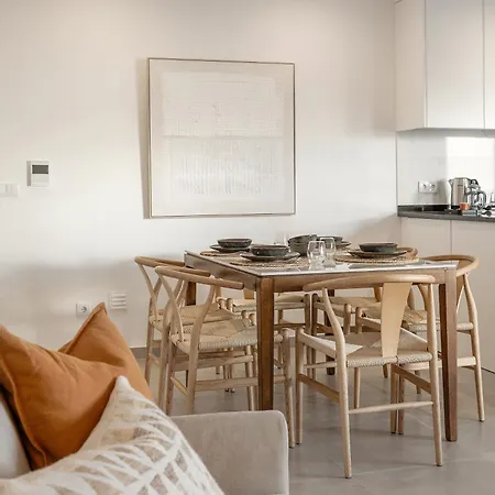 Casa Lukstian Apartment *