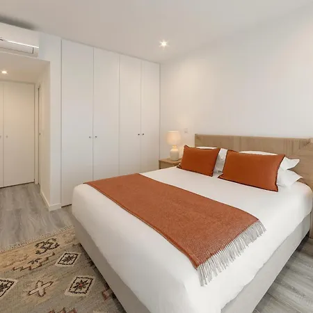 Casa Lukstian Apartman Nazaré