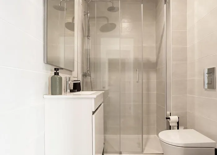 Casa Lukstian * Nazaré